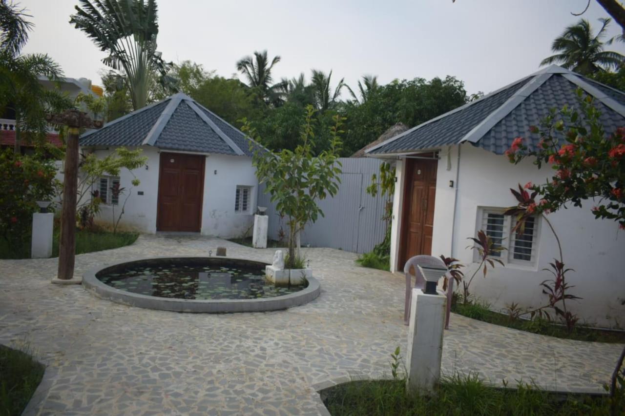 Le Epic Resort Virāmpattinam 外观 照片