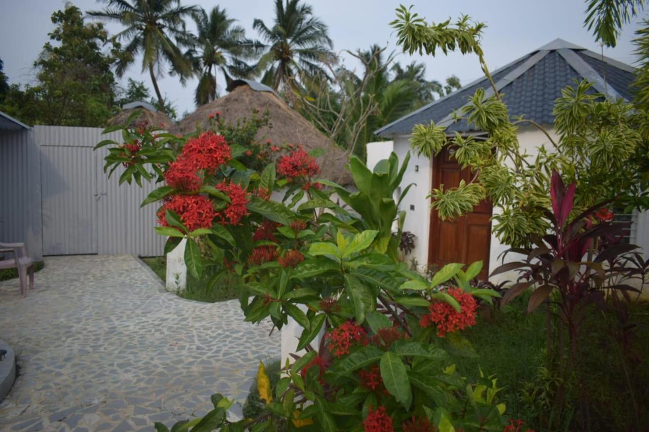 Le Epic Resort Virāmpattinam 外观 照片